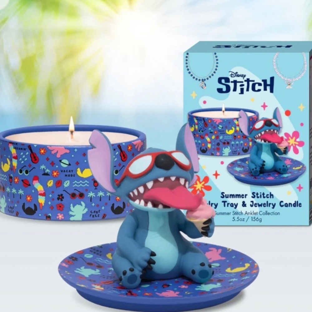 New 😎🤩 ** SOLD OUT** Summer Stitch Disney jewelry candle